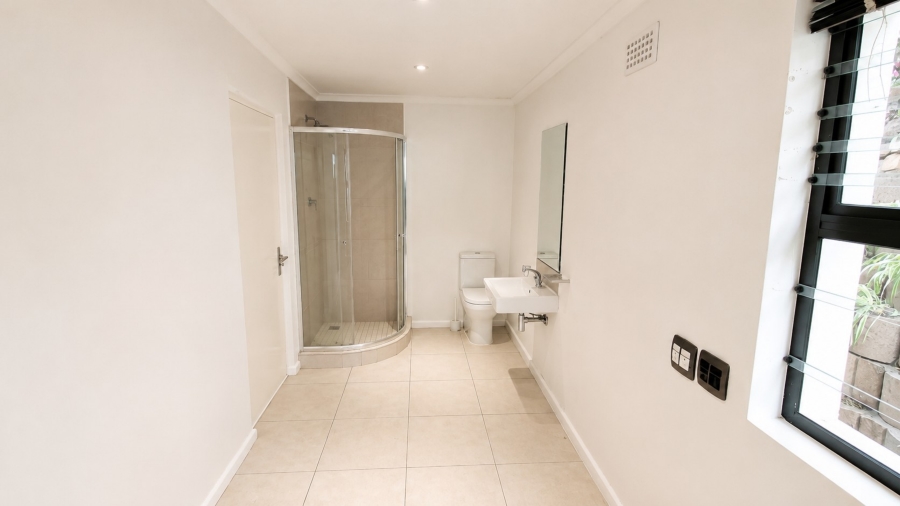4 Bedroom Property for Sale in Admirals Kloof Western Cape